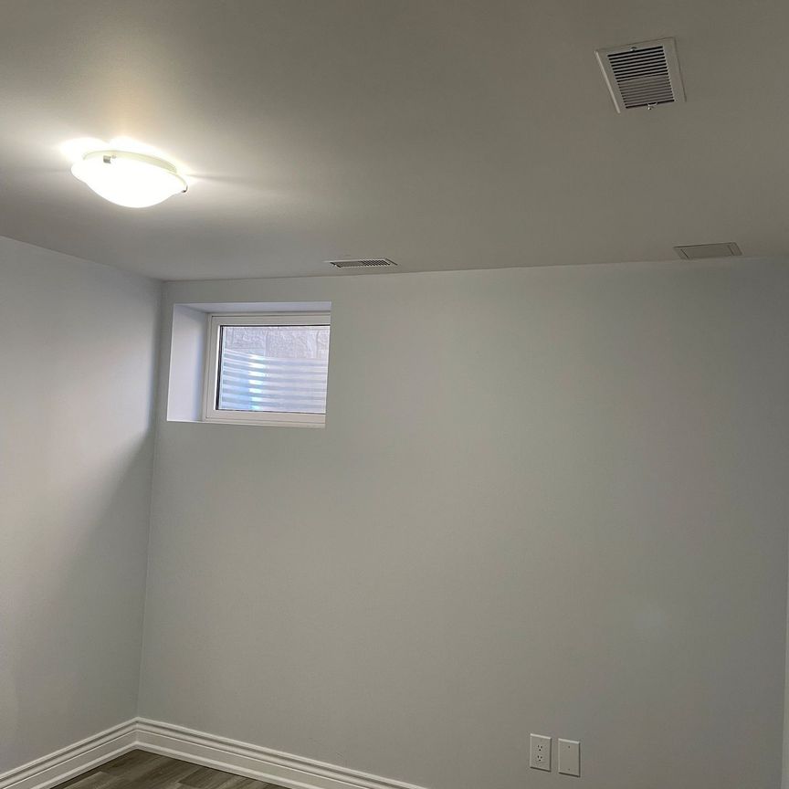 For Lease - 272 CORNELL PARK Avenue Unit# BSMT, Markham, Ontario - Photo 1