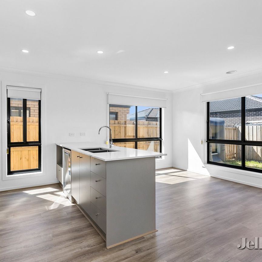 26 Alma Street, Sebastopol - Photo 1