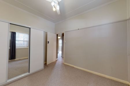 40 Lambton Road, Waratah NSW 2298 - Photo 3