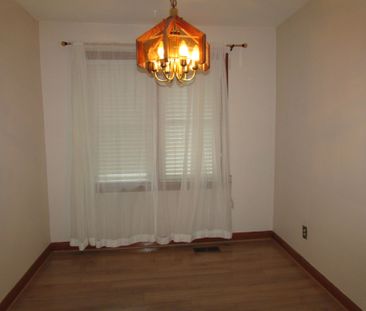 For Lease - 21 Black Creek Boulevard, Toronto, Ontario - Photo 4