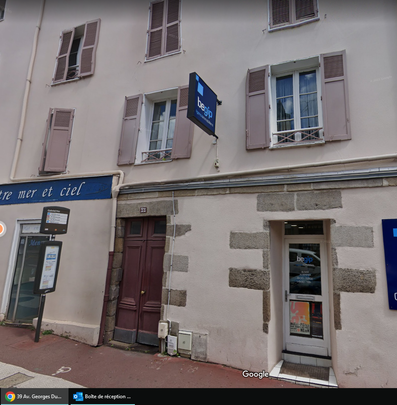 STUDIO SECTEUR MAIRIE AVEC PLACE DE PARKING - Photo 1