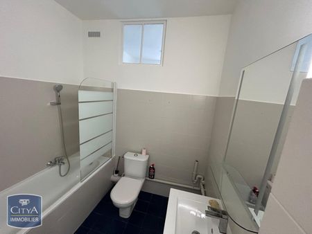 Location Appartement 3 pièces 51m² CORBEIL ESSONNES 91100 - Photo 2