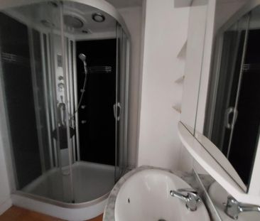 Location Appartement 2 pièces 43m² EU 76260 - Photo 6
