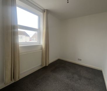 Brook Street, BARRY - Photo 3