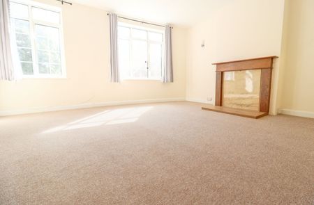 3 bedroom flat to rent, - Photo 4