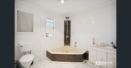 3 Bedroom Family Home - Photo 3