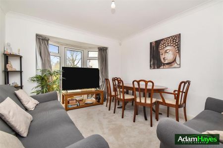 4 bedroom semi-detached house to rent - Photo 2