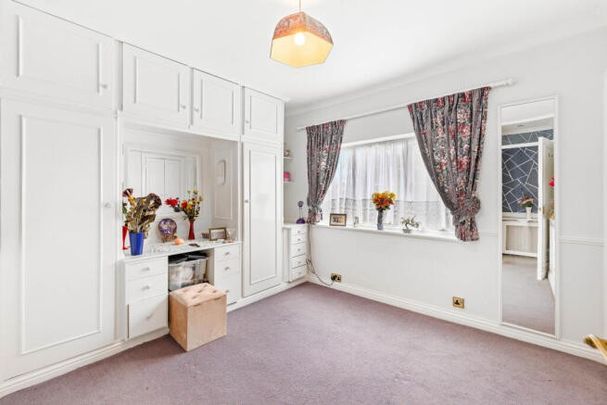 Stockers Lane, Woking, Surrey, GU22 - Photo 1