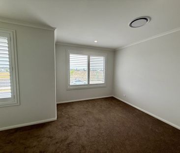 Watagan Park Estate - Contemporary Family Home with Mountain Views - Photo 1