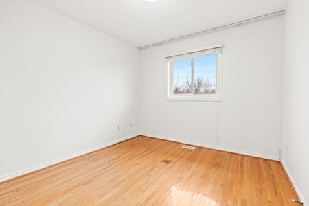 For Lease - 61 Dundee Crescent Unit# Main, Markham, Ontario - Photo 3
