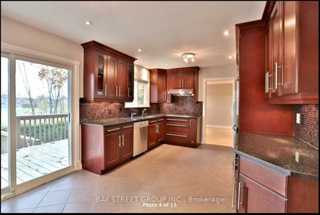 Detached Home For Lease | C8143962 - Photo 2