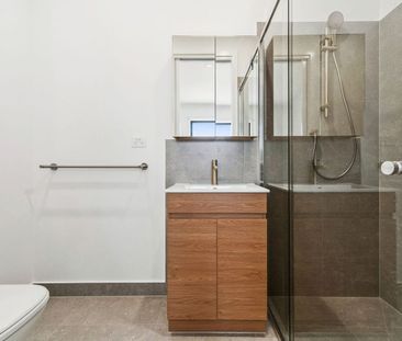 Brand New Studio Room ~ Self Contained with Private Courtyard AND C... - Photo 4