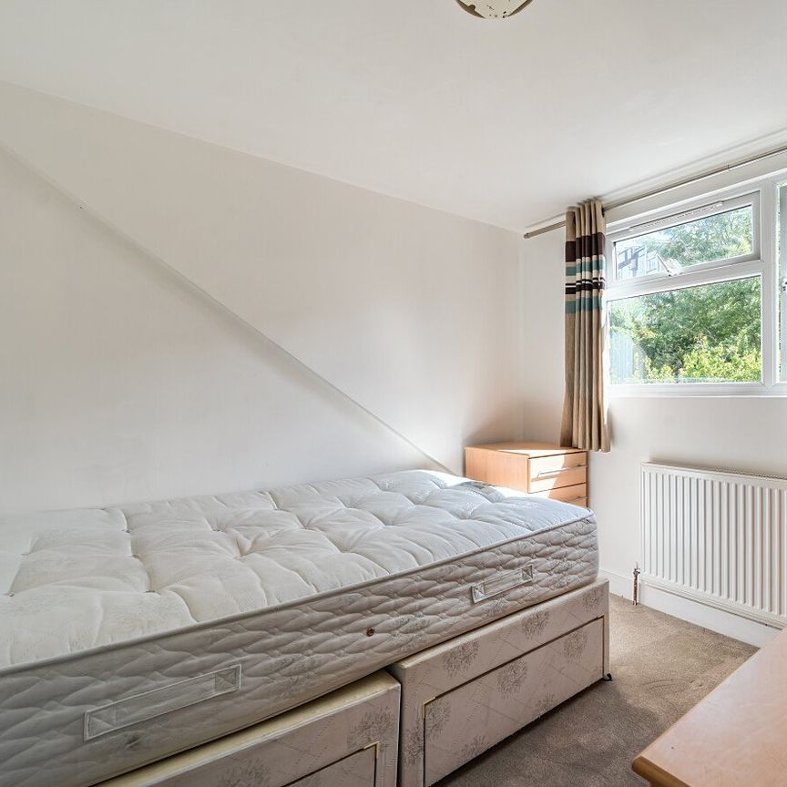 5 bedroom house to rent - Photo 1