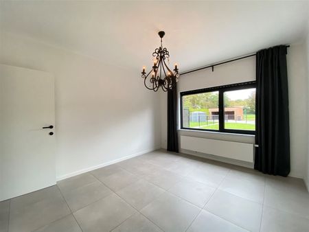 Gelijkvloers appartement nabij centrum Brasschaat - Photo 2