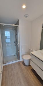 Location Appartement 1 pièce 26m² LA ROCHE SUR YON 85000 - Photo 3