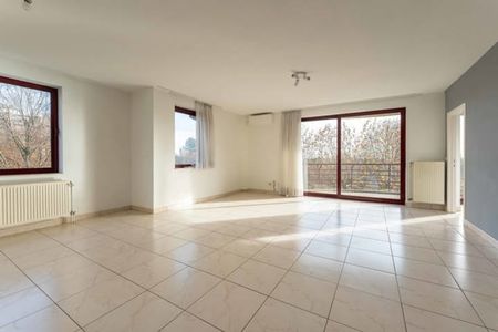 Appartement te huur - Photo 2