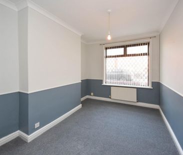 2 bed House - Terraced for Rent - Photo 2