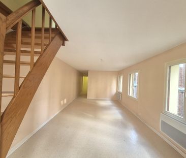 Location Appartement 3 pièces 78m² ST OMER 62500 - Photo 1