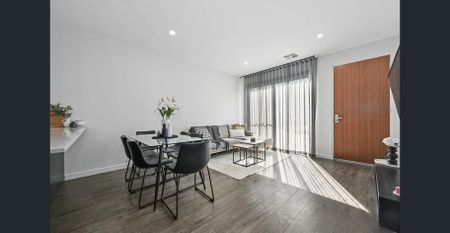 Executive Living with Village Feel - Photo 2