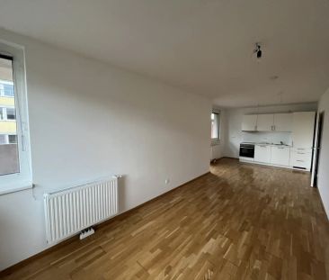 AKTION - Erster Monat Mietfrei! Moderne 2 Zimmer Wohnung mit 2 Balk... - Photo 3