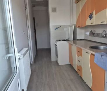 Ap 1 cam Nicolina Prima stație din Podu Ros - Fotografie 4