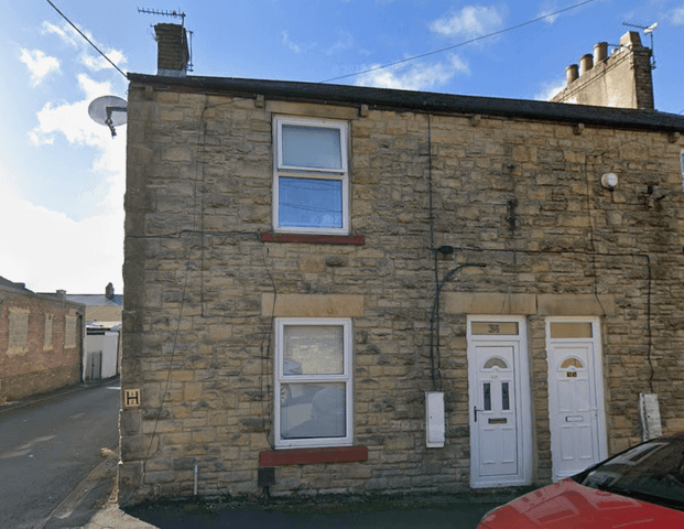 2 bedroom terraced house to rent - Photo 1