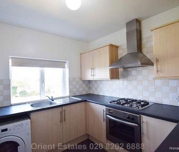 2 bedroom property to rent in London - Photo 1