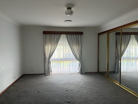 SPACIOUS LIVING - Photo 3