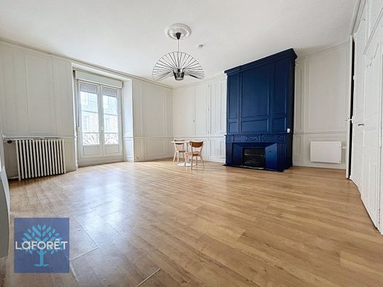 Apartment - Photo 1