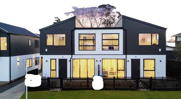 Brand New 4 Bedrooms | 2.5 Bathrooms - Photo 1