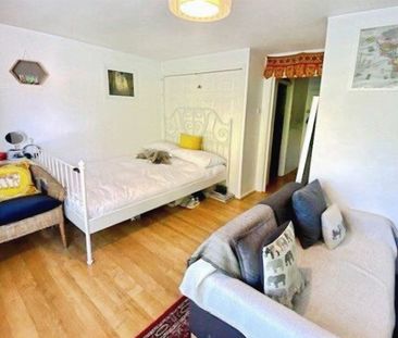 St. Swithins Court, Cranbury Place, SO14 - Photo 3