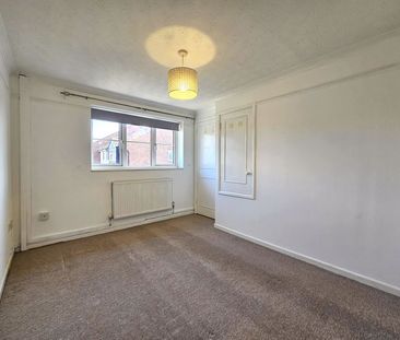 Jordans Way, Gloucester - Photo 2