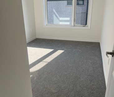 For Lease - 22 Savvy Lane, Caledon, Ontario - Photo 6