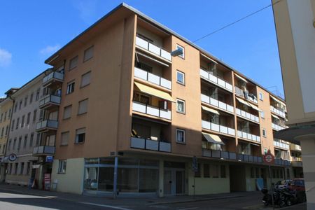 Renovierte 2.5-Zimmerwohnung im Stadtzentrum Biel/Bienne - Foto 4