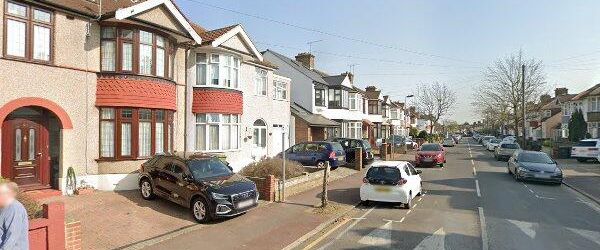 Studio Flat, London, IG11 - Photo 1