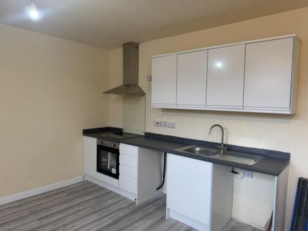 1 bedroom flat to rent - Photo 5