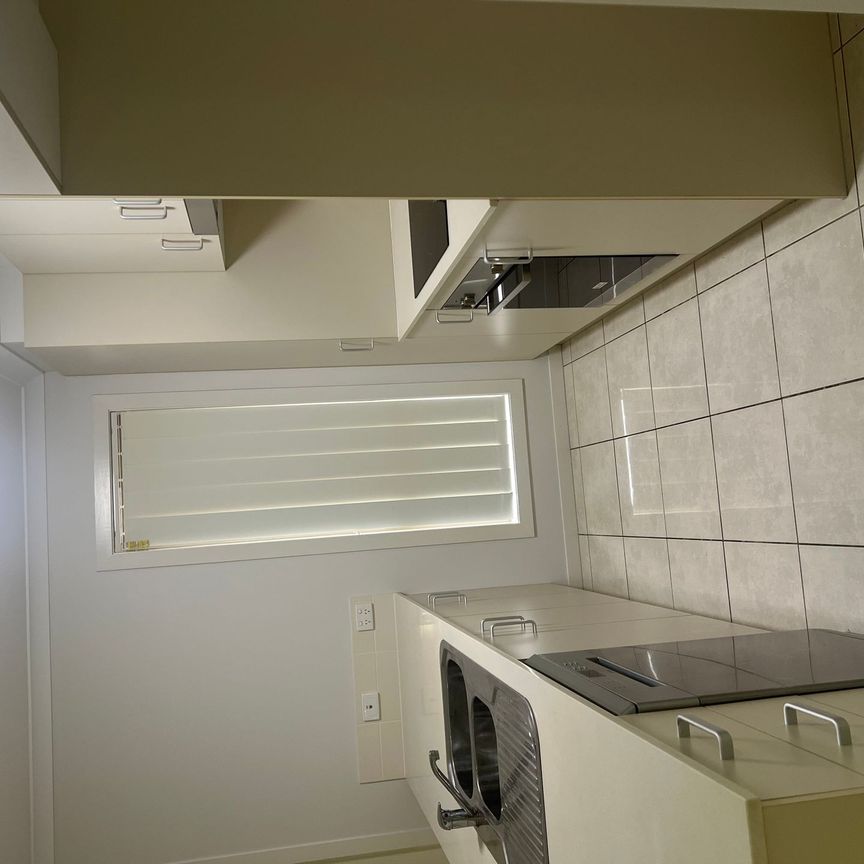 Spacious 4-Bedroom Family Home in Blacks Beach - Photo 1