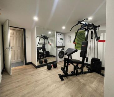 6 bedroom house to rent - Photo 3