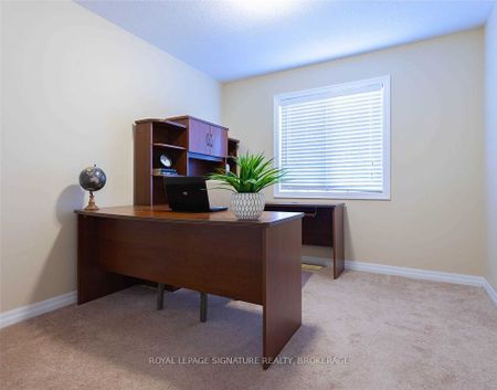 For Lease - 523 Windflower Crescent, Kitchener, Ontario - Photo 4