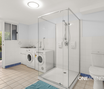 MODERN COASTAL COMFORT IN THE HEART OF VINCENTIA - Photo 6