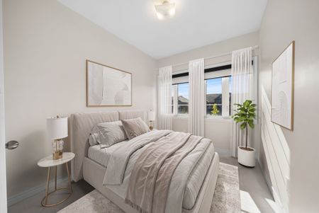 For Lease - 581 Barons Street, Vaughan, Ontario - Photo 2