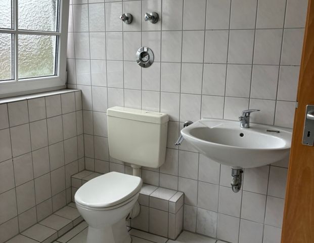 Heinestraße 3, 47445 Moers - Photo 1