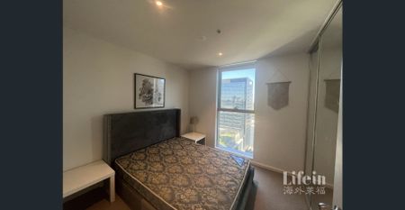 Charming 2-Bedroom Apartment for Rent at 888 Complex, Docklands - Photo 4