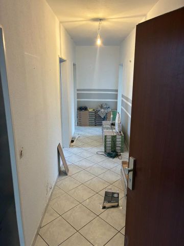 3 Zimmer, neue EBK, Süd-Balkon in BS-Bevenrode - Photo 4