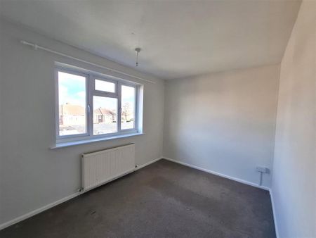 3 bedroom house to rent - Photo 3