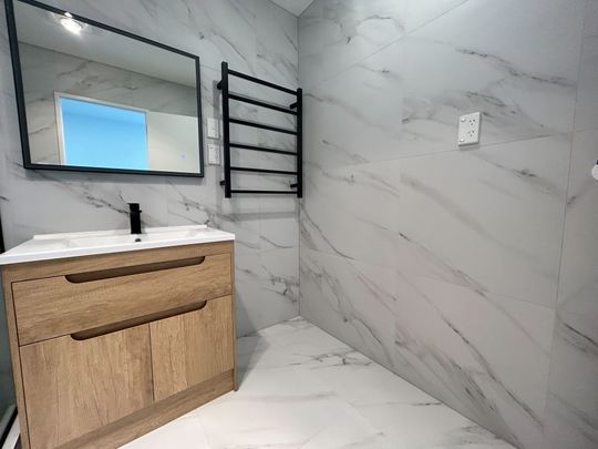 2 Bedrooms on Smythe Rd - Photo 1