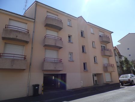 STUDIO PROCHE FACULTES – SECTEUR SALINS - Photo 4