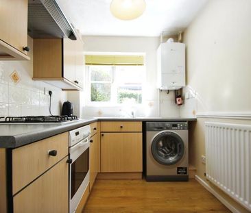 1 bedroom semi-detached house to rent - Photo 6