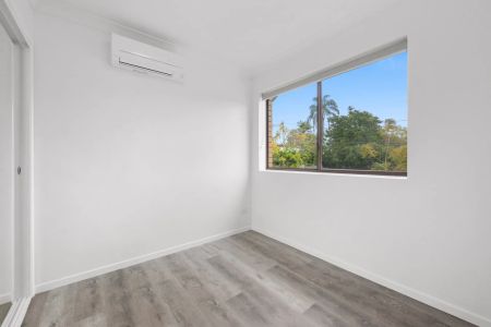 Unit 2/11 Newton Street, - Photo 4