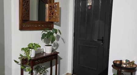 Charming 4-Bedroom Single Level House for Rent in Blockhouse Bay - Photo 4